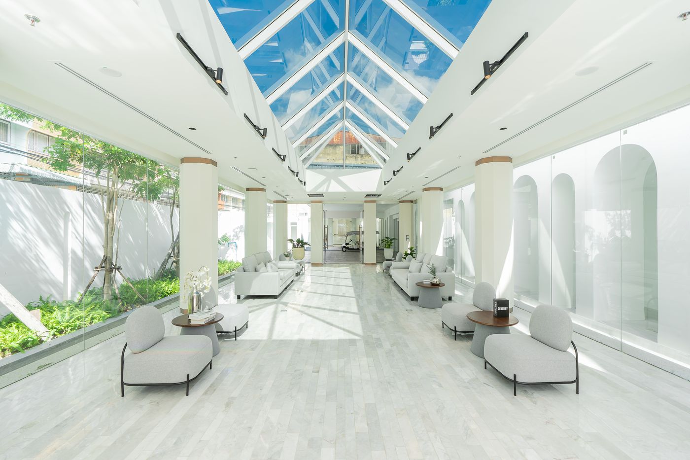 Away-Bangkok-Riverside-Kene-Lobby-14