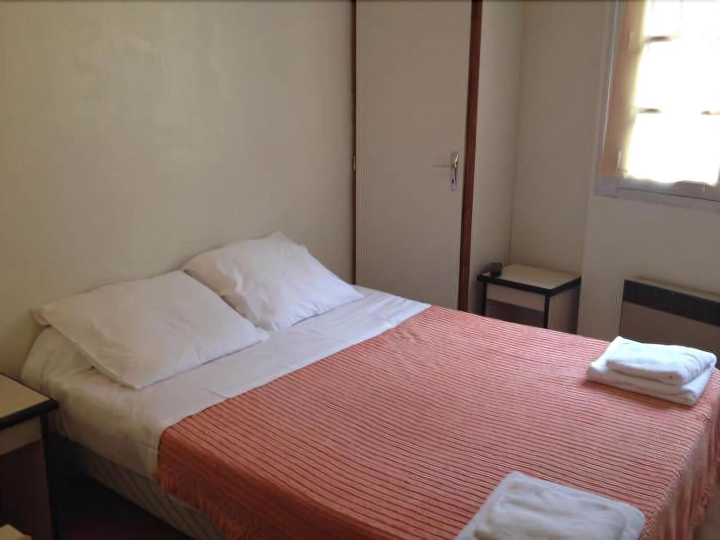 Hôtel Le Milan-France-LOURDES-Room-9