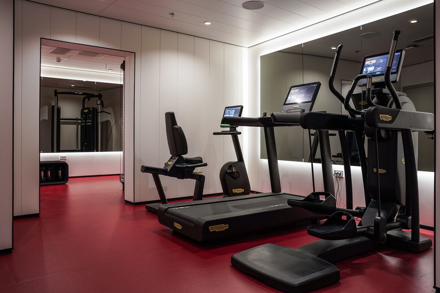 Hotel-Medistone-Sports-and-Entertainment-53