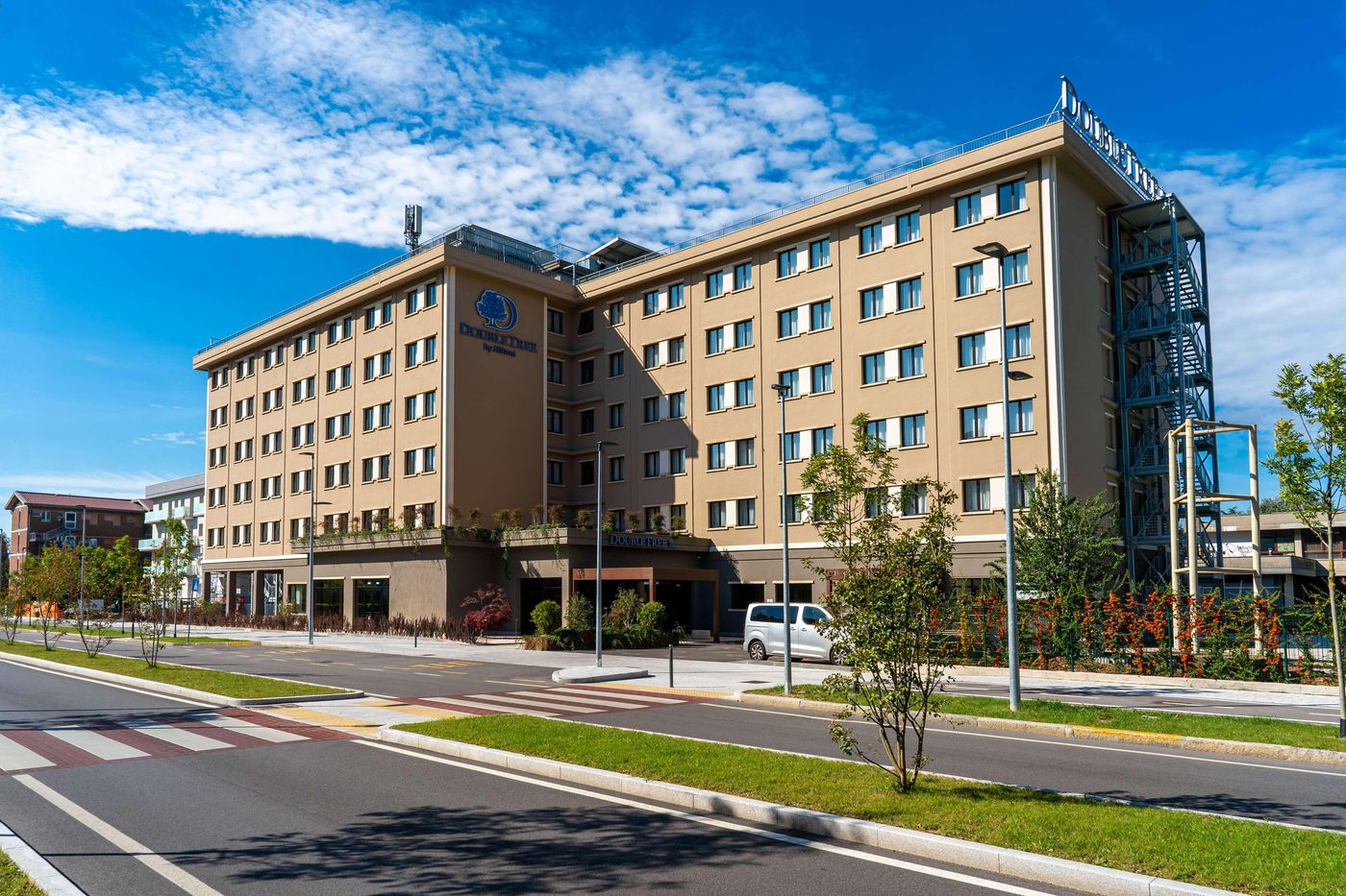 DoubleTree by Hilton Brescia-Italy-Brescia-General view-4