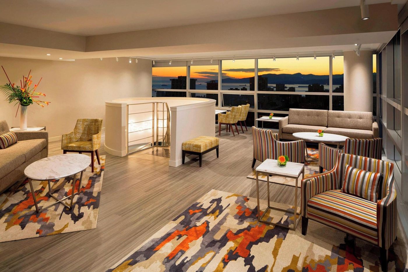 Sheraton-Vancouver-Wall-Centre-Room-4