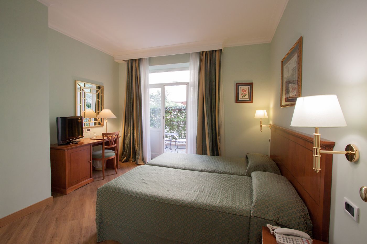 Ateneo-Garden-Palace-Room-16