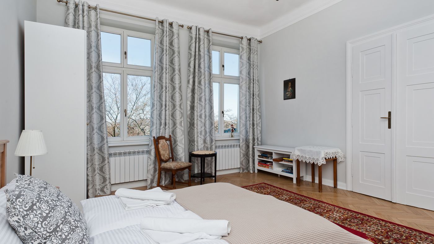 Pod Wawelem Apartment Sun & Snow-Poland-Krakow-Room-9