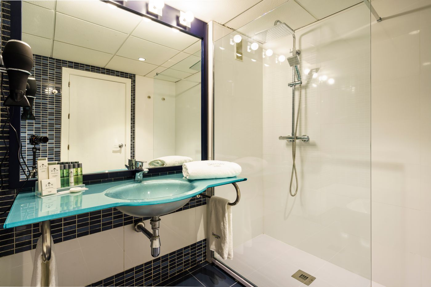 Sercotel-Malaga--ex-Silken-Puerta--Room-31