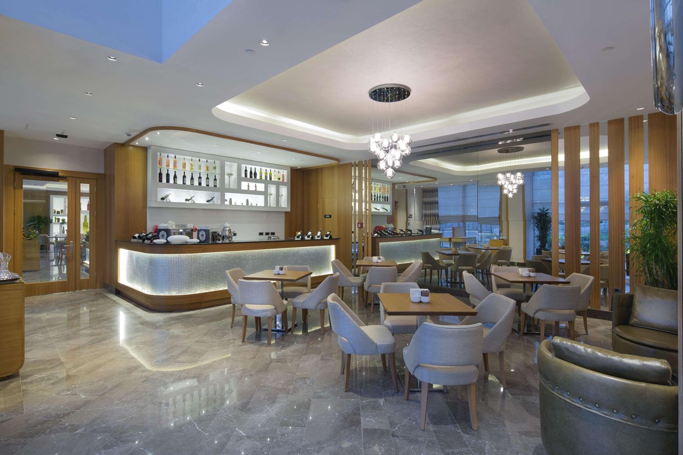 DoubleTree by Hilton Istanbul - Tuzla-Turkey-ICMELER/TUZLA/ISTANBUL-Bar-4