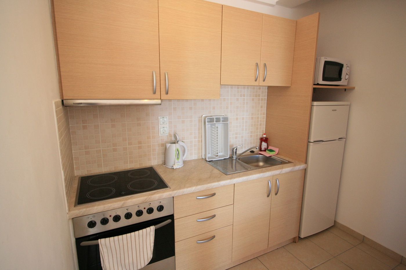 Lagoon-View-Apartments---Adults-Only-Room-22