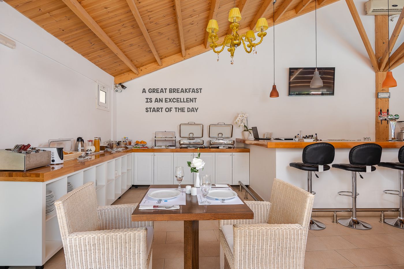 Nana-Angela-Apartments-Restaurant-50