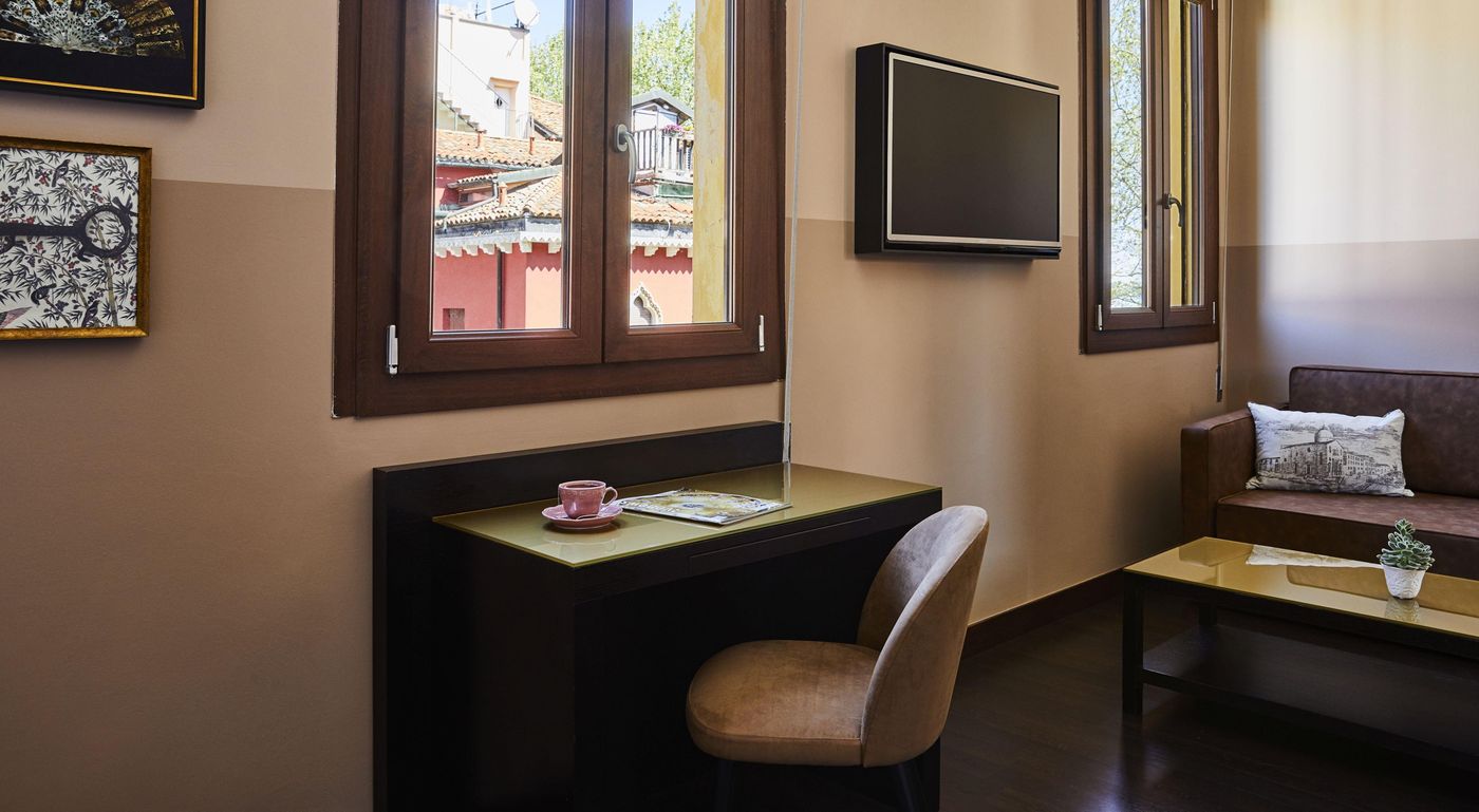 Hotel-Indigo-Venice---Sant-Elena-Room-36