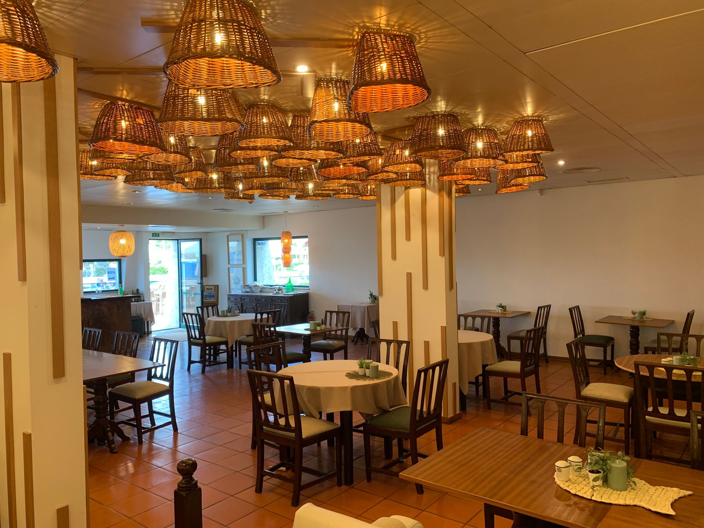 Quinta-Penha-de-Franca-Restaurant-54