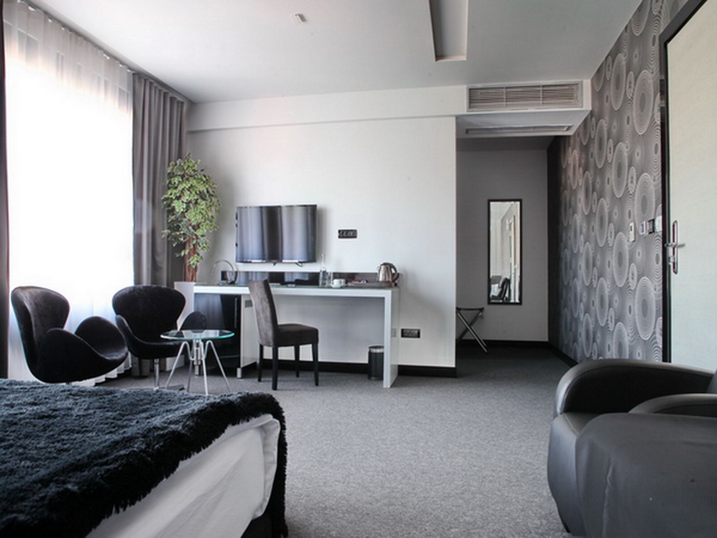 Nova City Hotel Signature Collection Belgrade-Serbia-Belgrade-Room-9