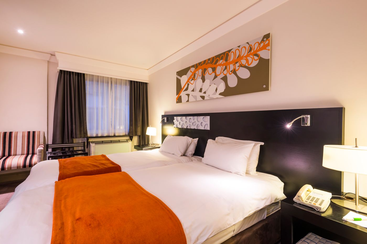 ONOMO-Hotel-Cape-Town---Inn-On-The-Square-Room-25
