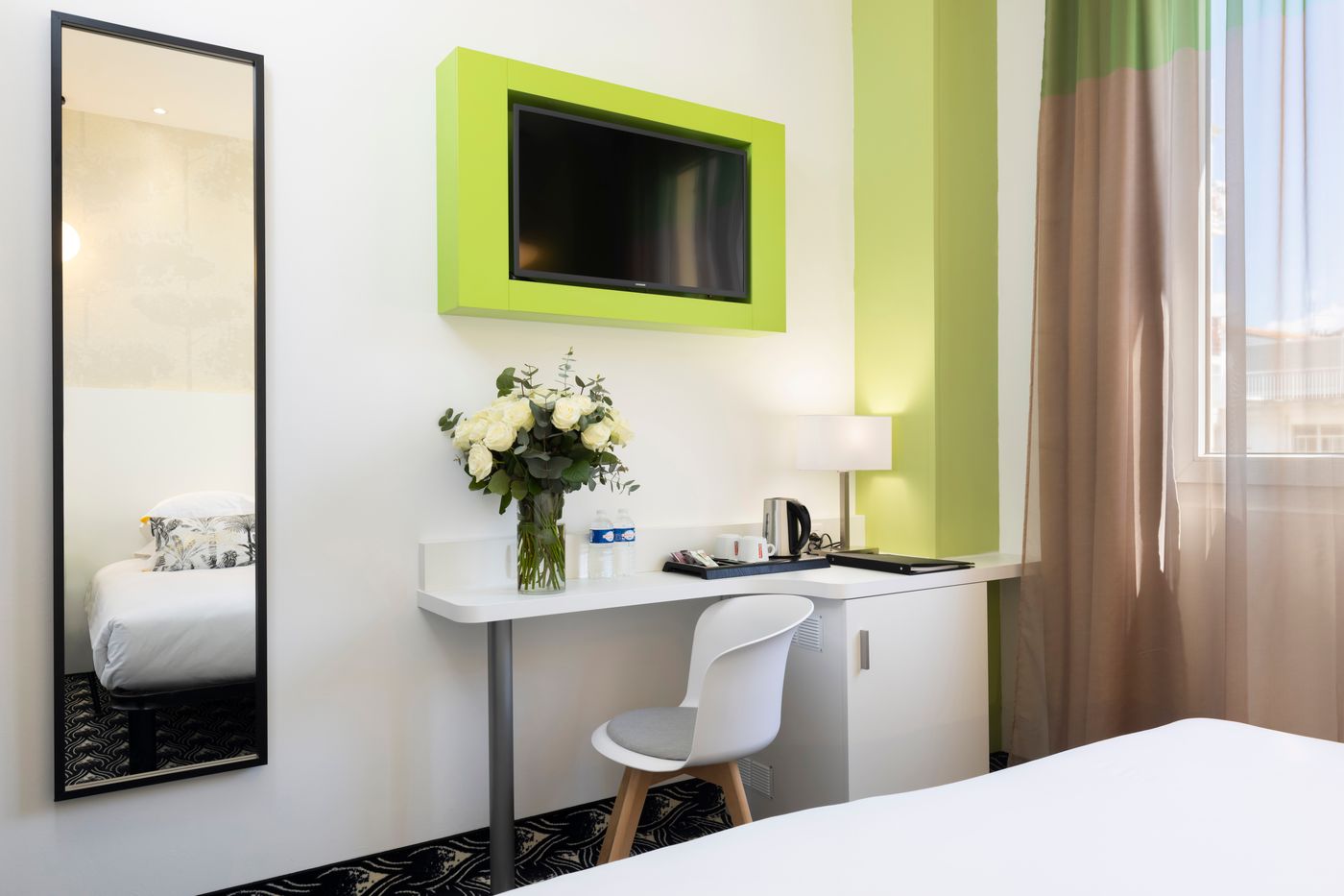 Hotel-Byakko-Nice-Centre-Room-36