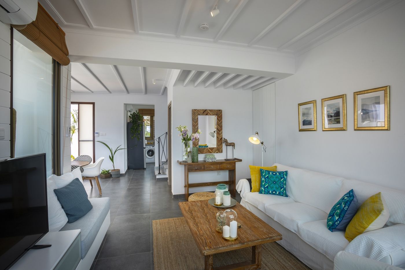 Louis Chris Le Mare Villa