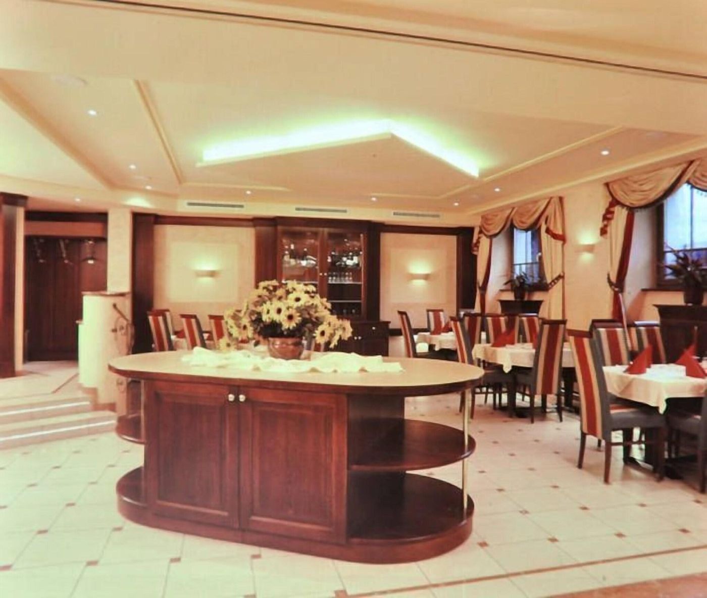 Goldener Adler Wattens-Austria-WATTENS -Restaurant-4