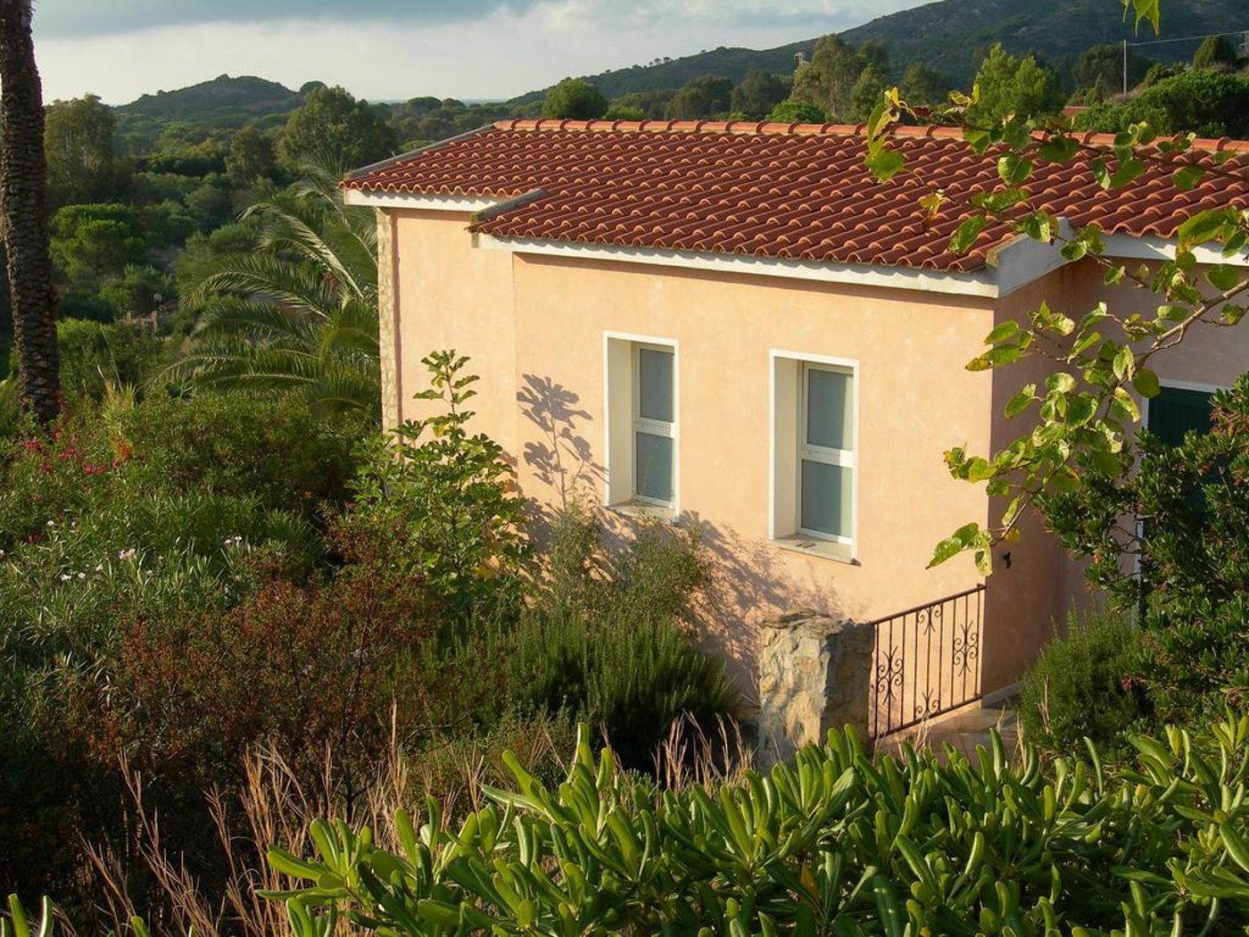 Rocca-Dorada-General-view-38