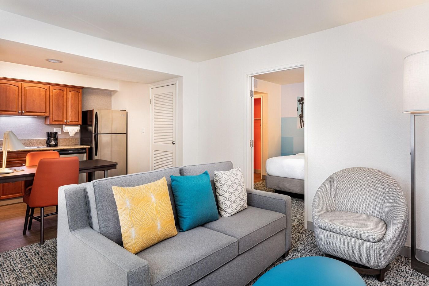 Clementine-Hotel---Suites-Anaheim-Room-15