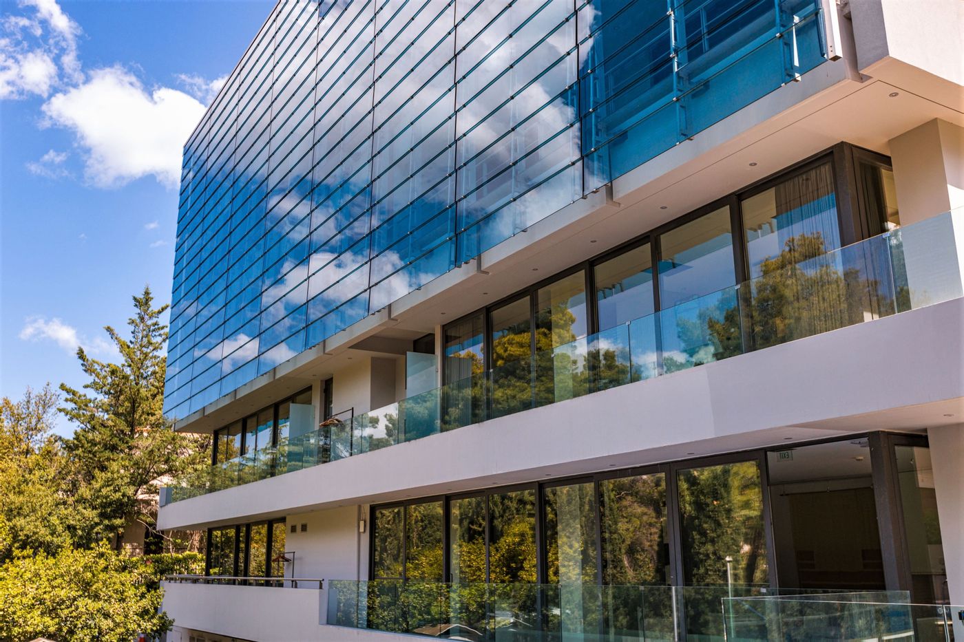 Life-Gallery-athens-General-view-1