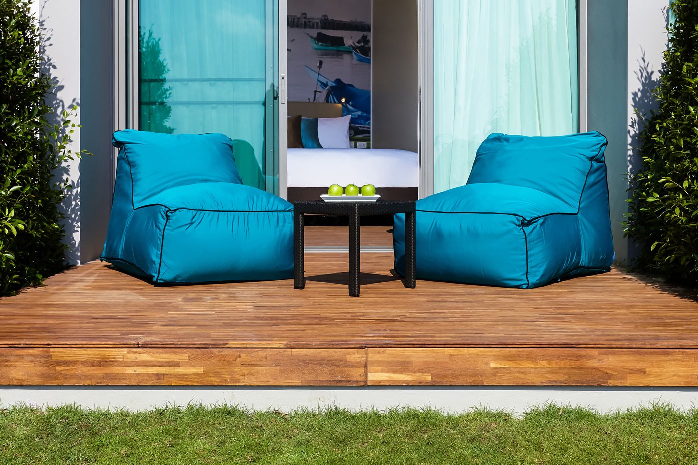 OZO-Chaweng-Samui-Terrace-60