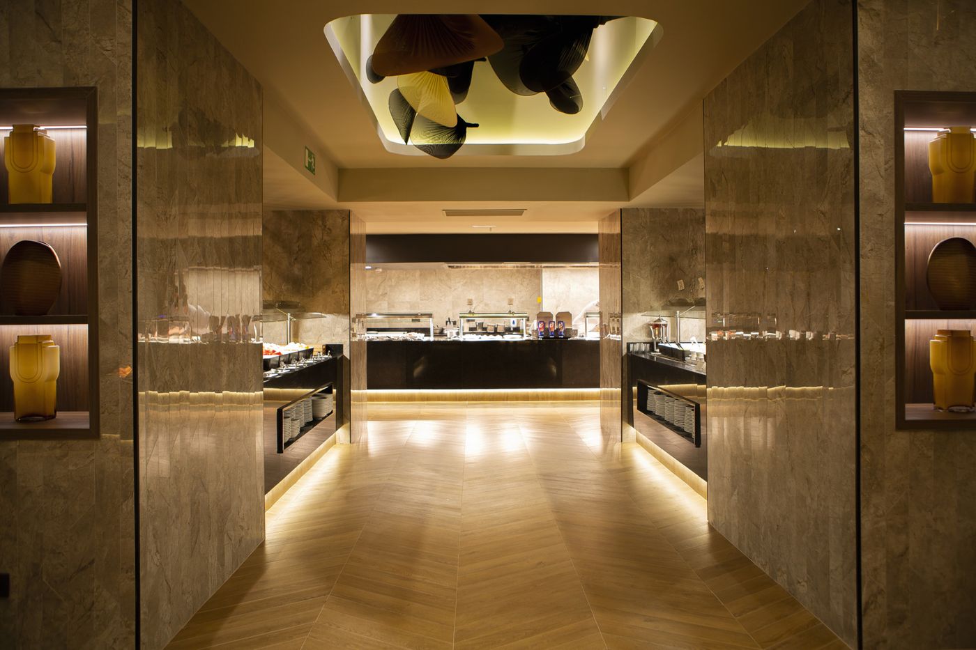 RIU-Plaza-Espana-Restaurant-20