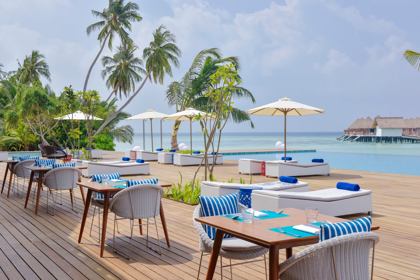 Mercure Maldives Kooddoo