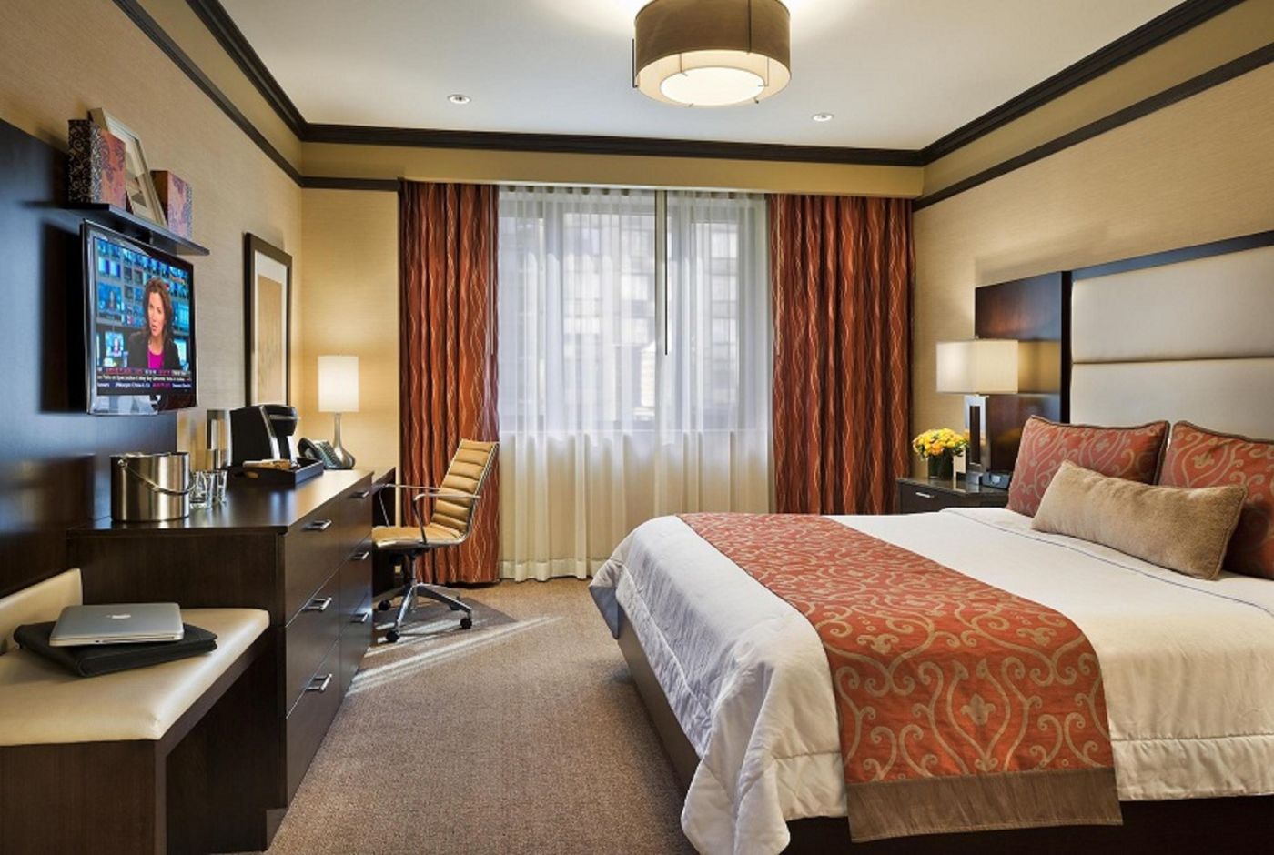 The-Pearl-Hotel-New-York-General-view-13