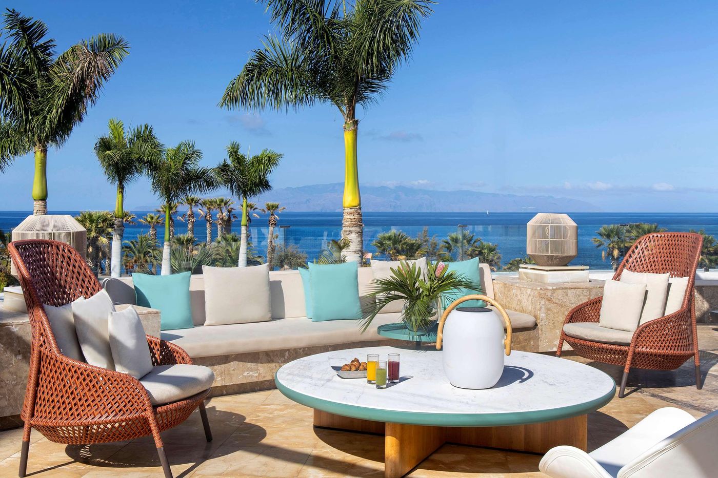 Gran-Melia-Palacio-de-Isora-Bar-20