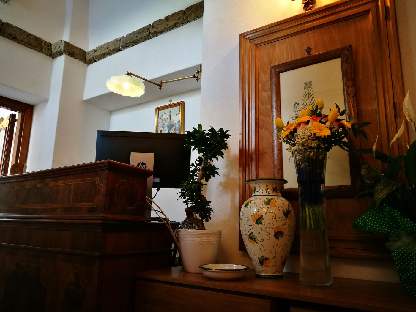 Badia-Santa-Maria-De-Olearia-Lobby-24