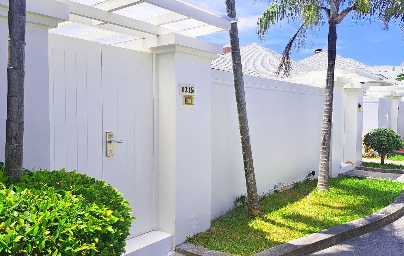 Samui-Resotel-Beach-Resort-Room-18