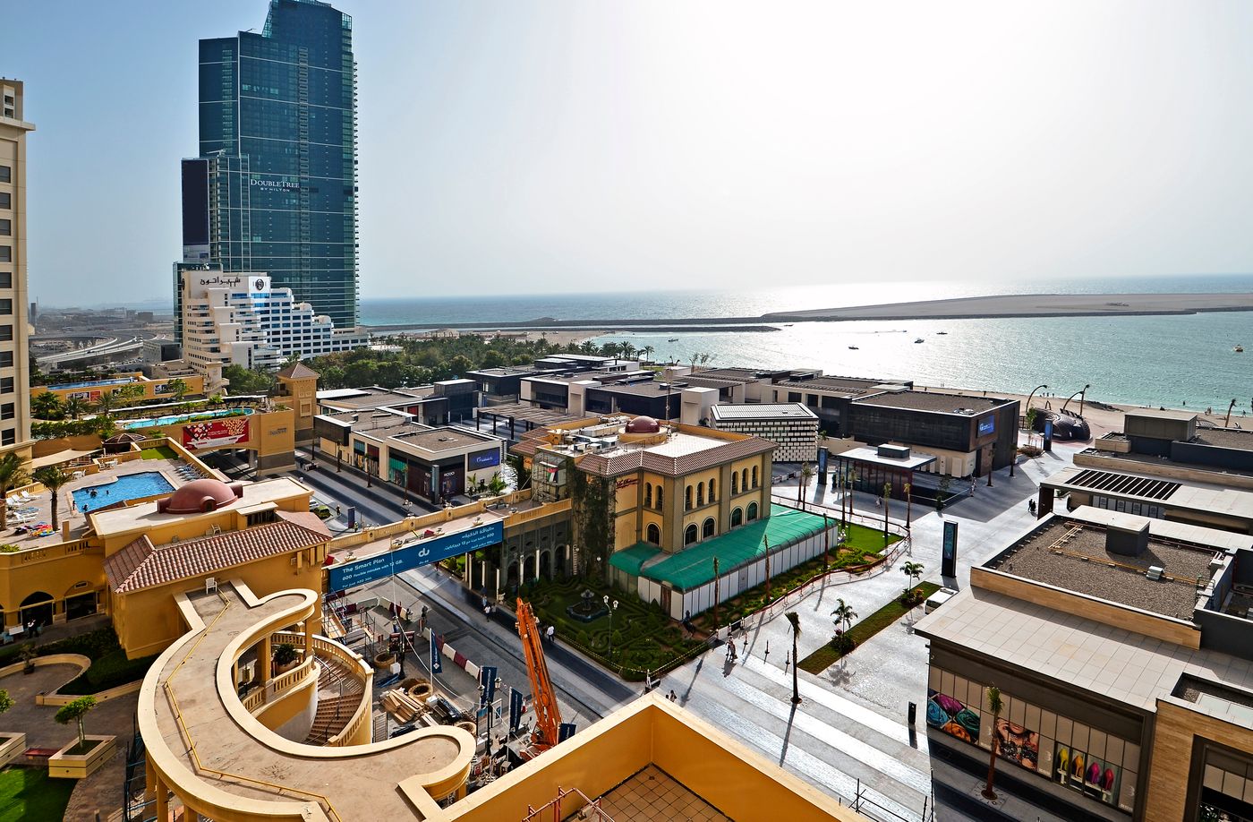 Amwaj-Suites-Jumeirah-Beach-Residence-Beach-45