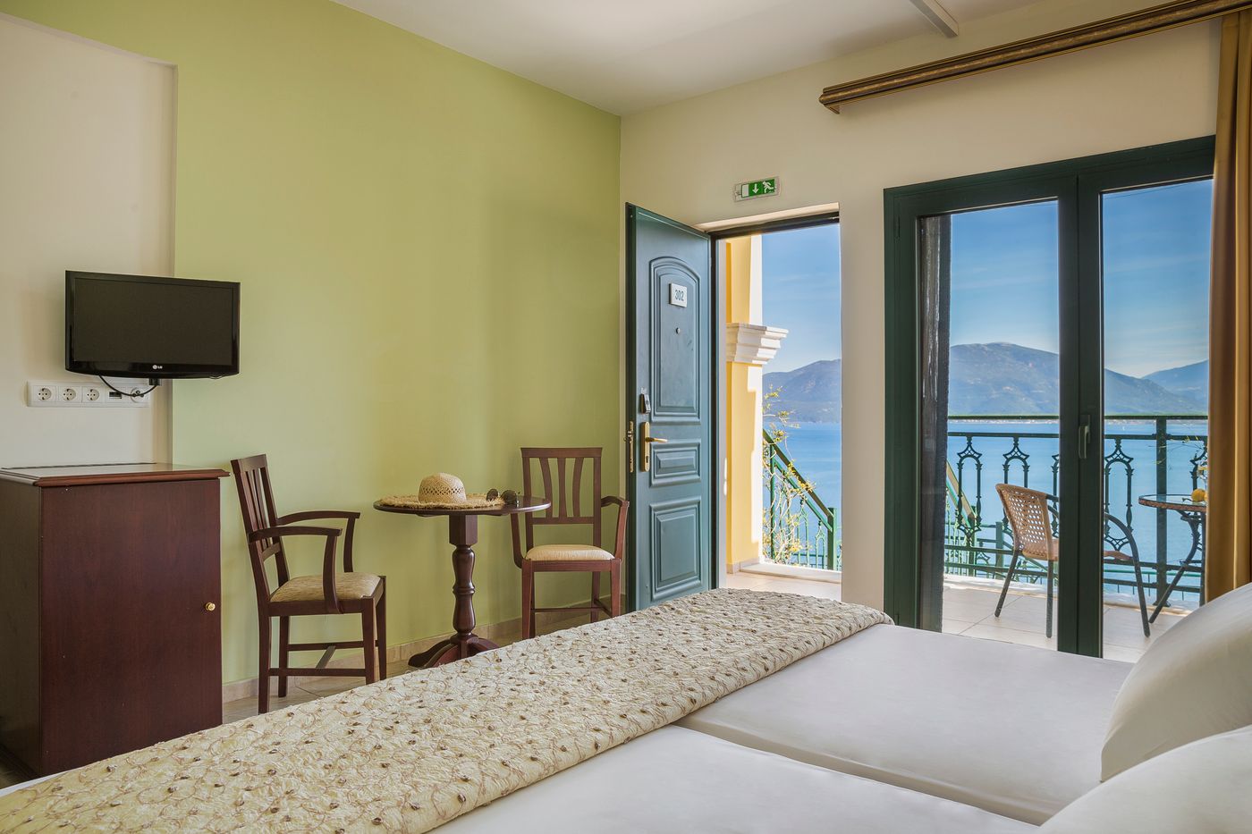 Kefalonia-Bay-Palace-Room-29