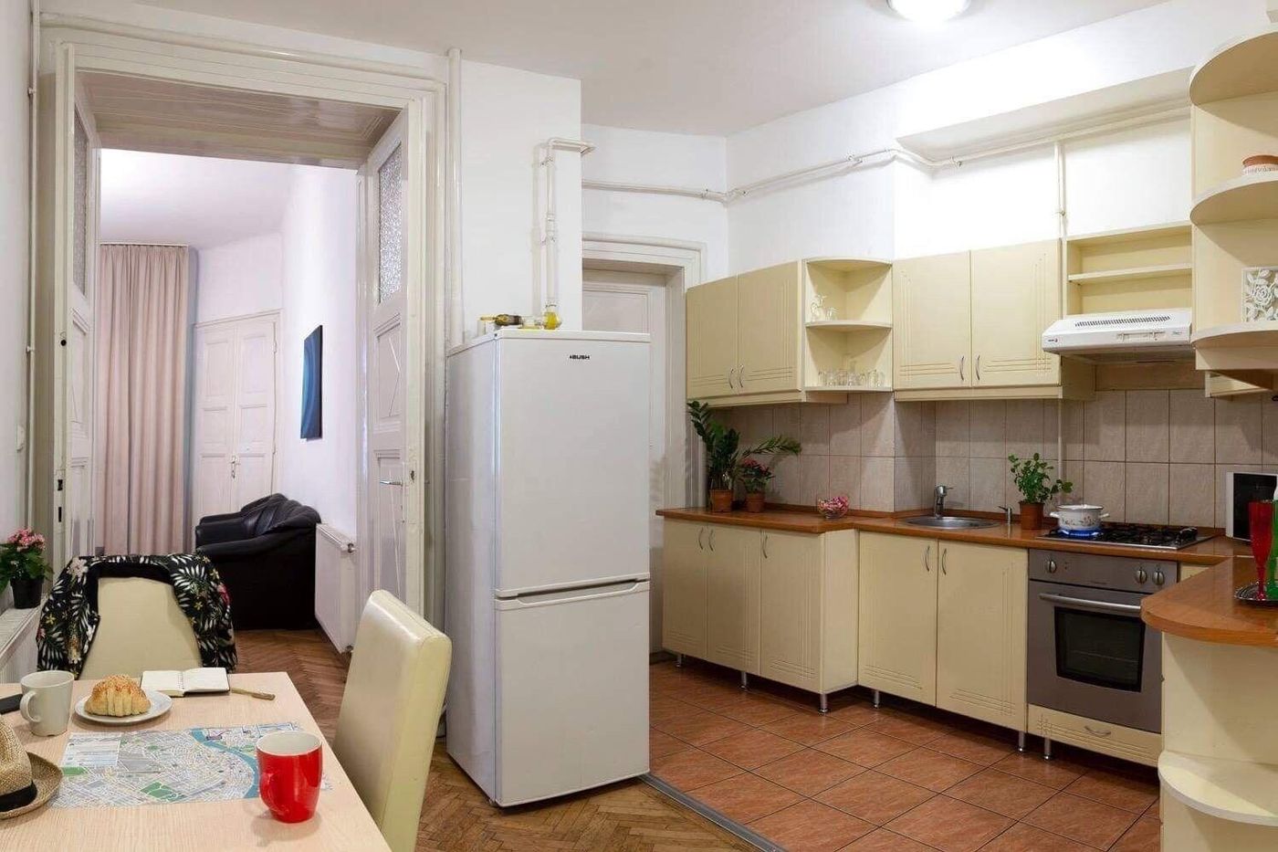 Baroque-Hostel-Budapest-Room-3