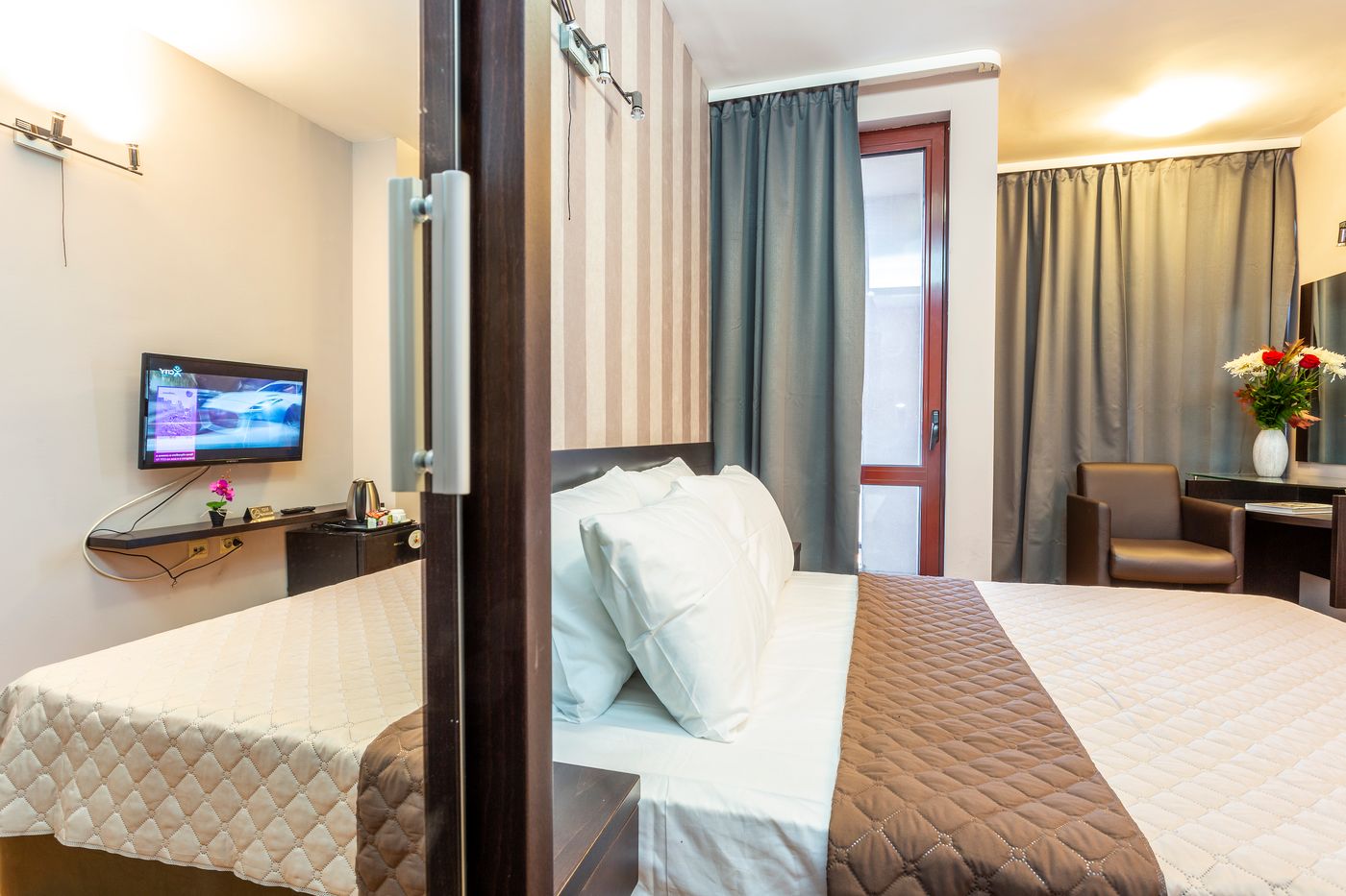 Cityhome Aparthotel-Bulgaria-Sofia-Room-5