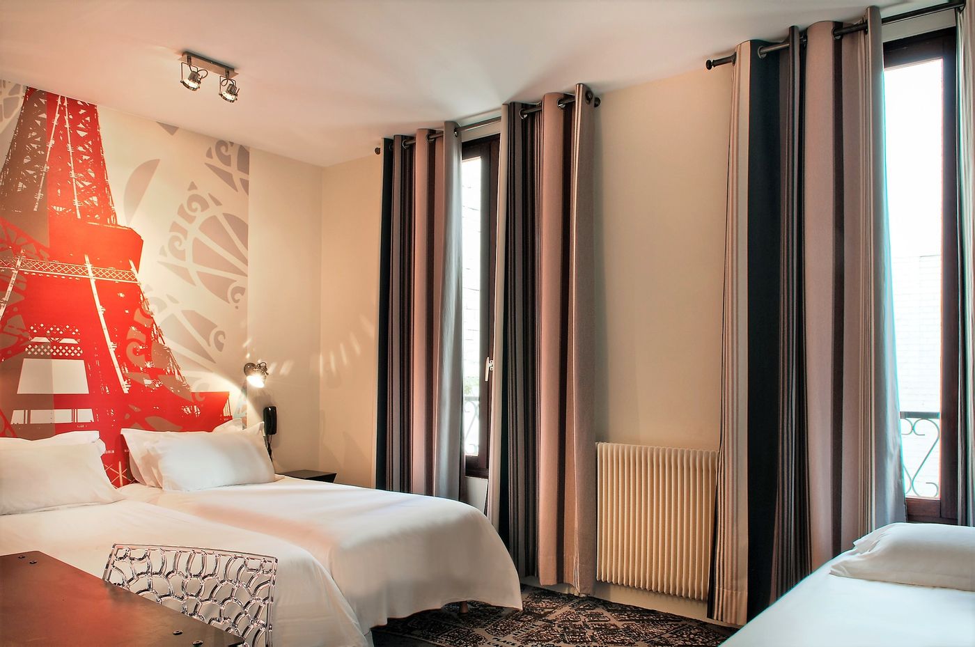 Hotel-Alpha-Paris-Eiffel-by-Patrick-Hayat-Room-36