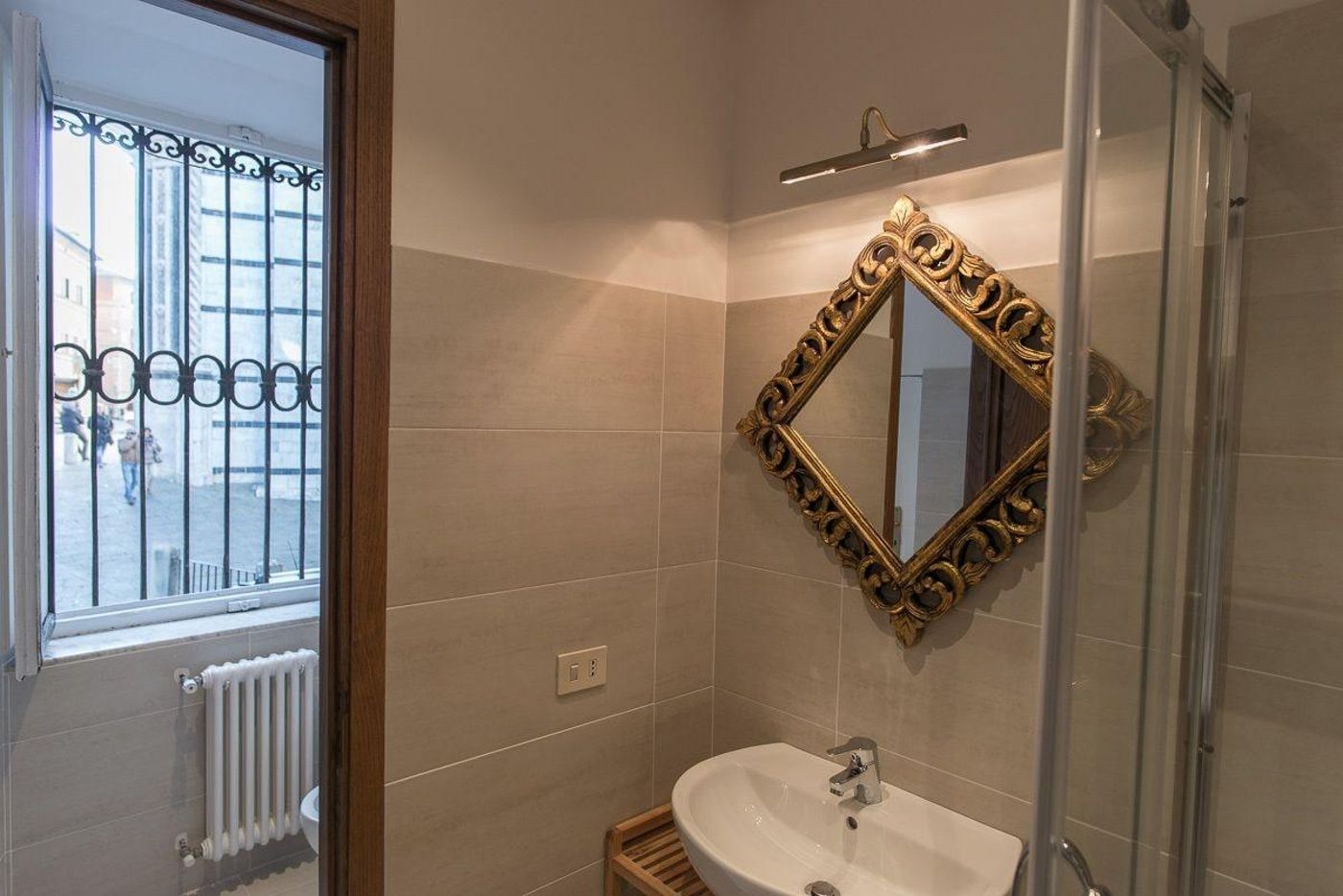 B&B Palazzo del Magnifico-Italy-Siena-Room-9