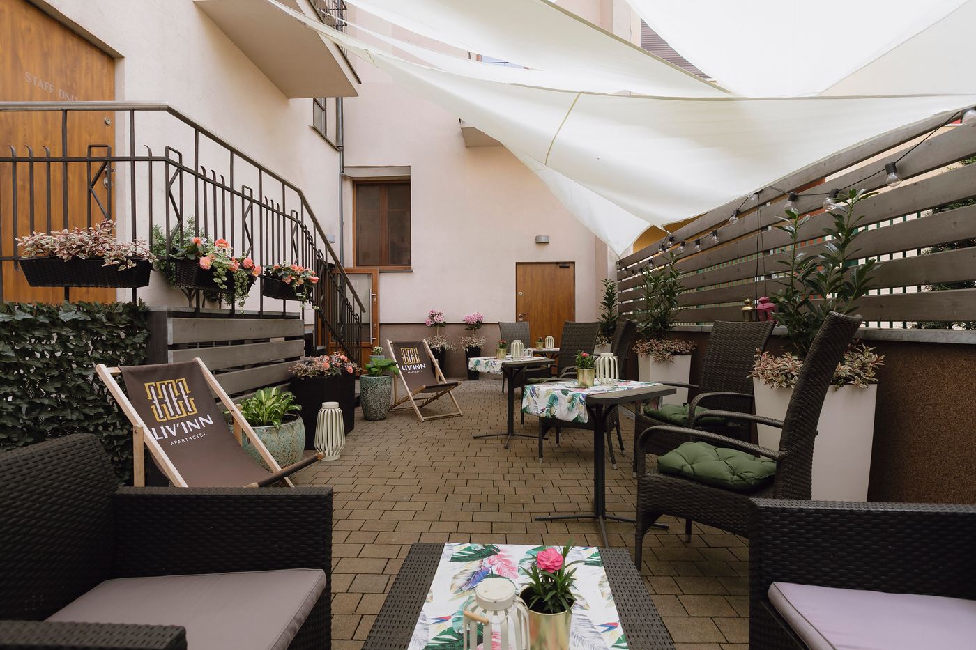 Liv-Inn-Aparthotel-Terrace-58