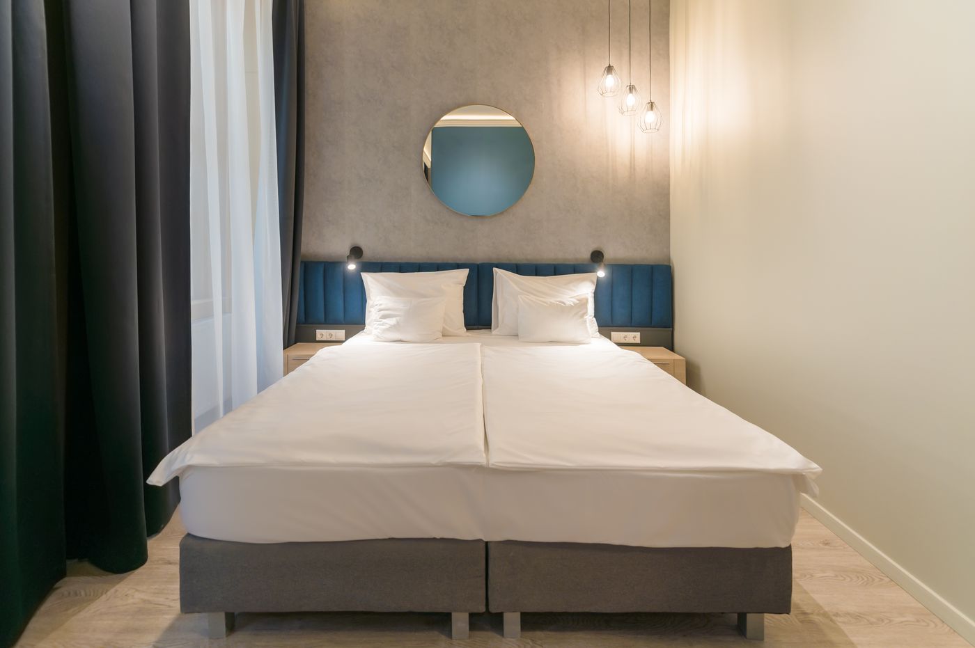 Cosmo-City-Hotel-Room-22