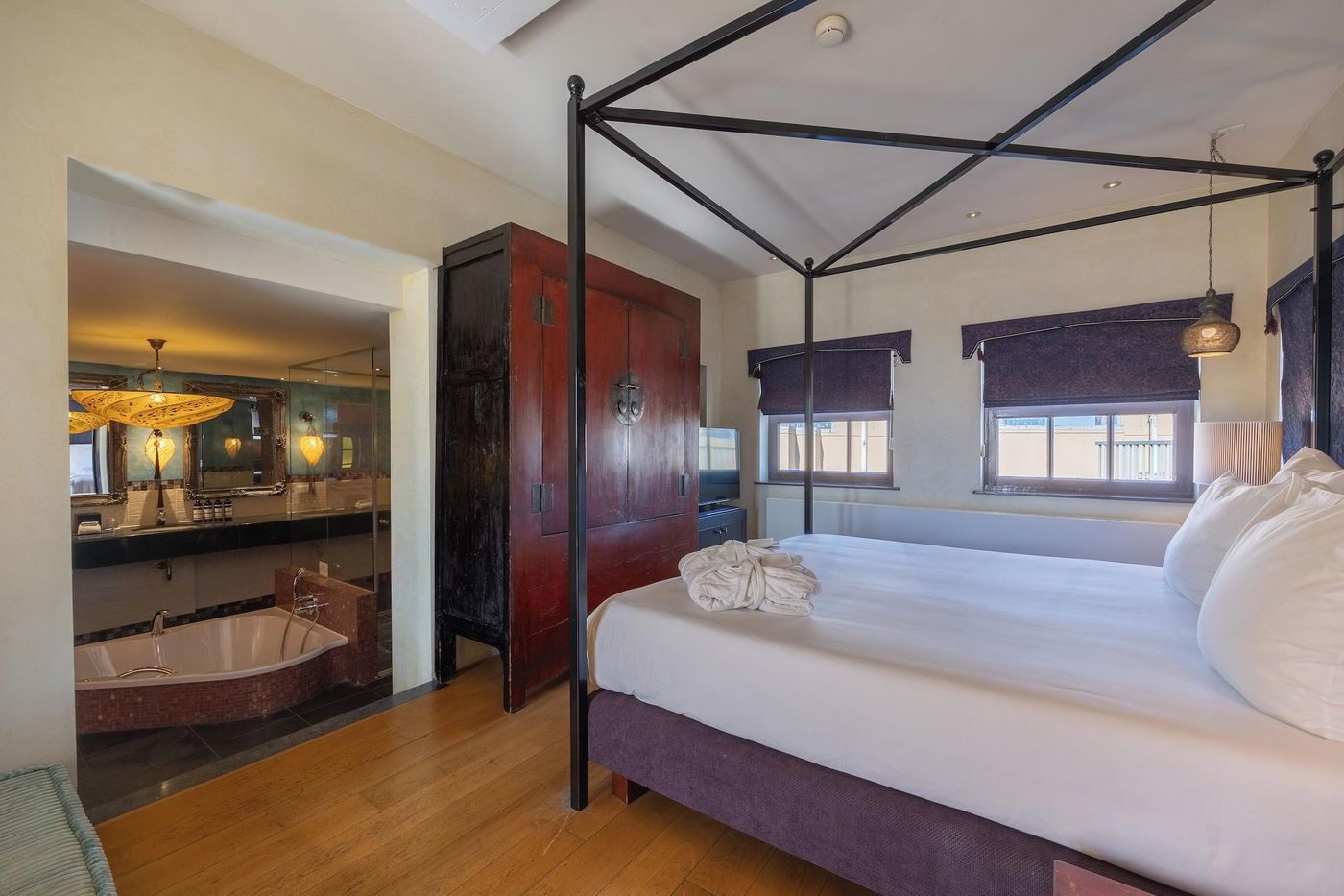 Grand-Hotel-Amrath-Amsterdam-Room-53