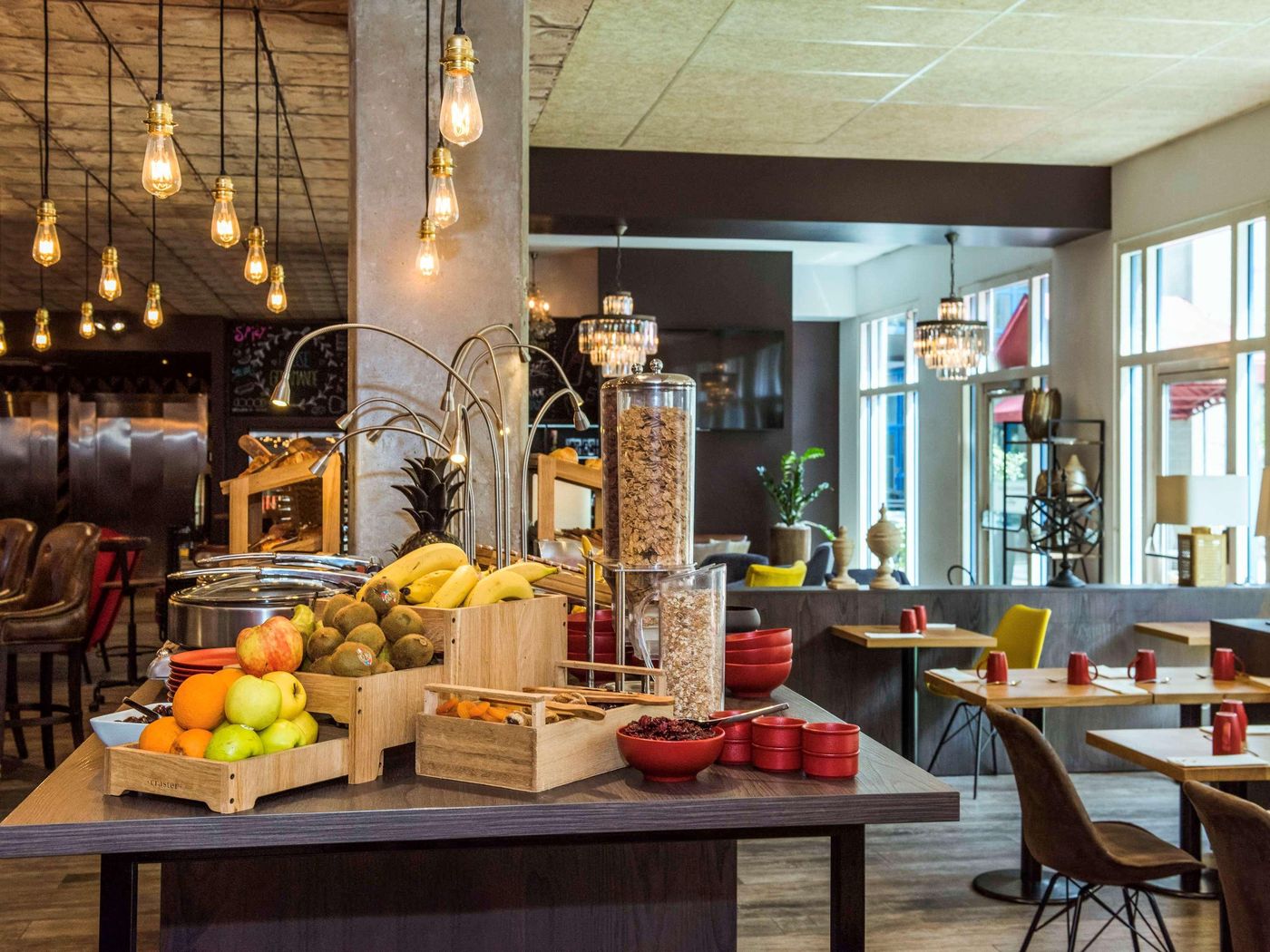 Hotel-Mercure-Paris-Porte-de-Pantin-Restaurant-22