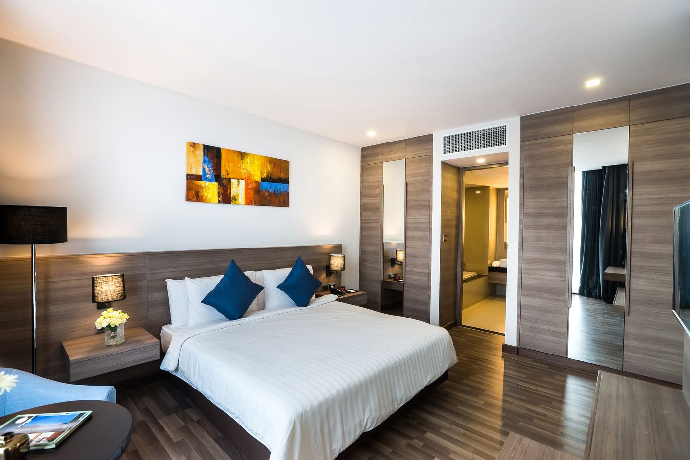 Best-Western-Plus-Wanda-Grand-Hotel-Room-6