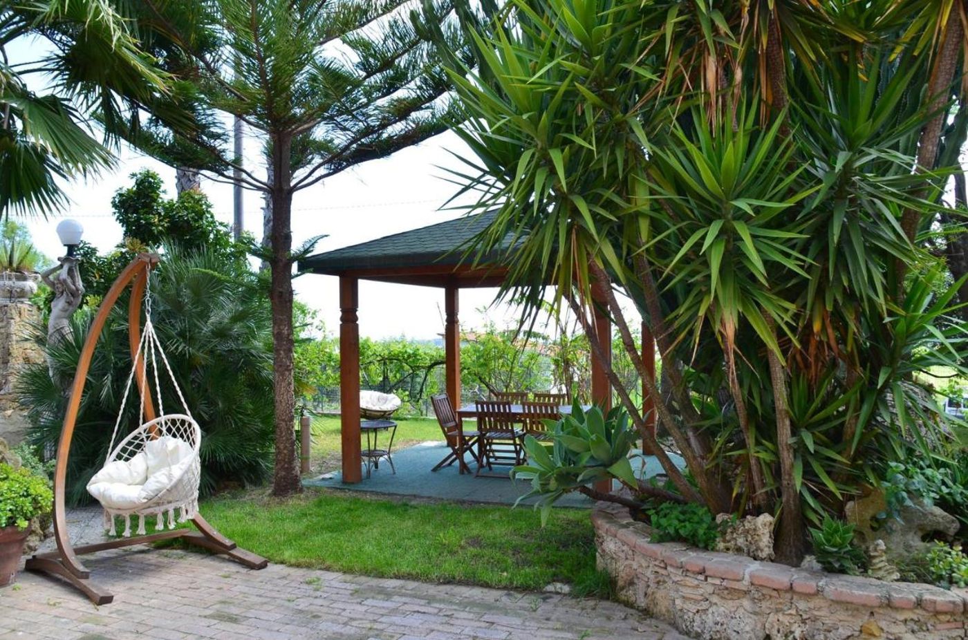 Hotel Ristorante L'Orizzonte-Italy-LOC LE CASTELLA-General view-4