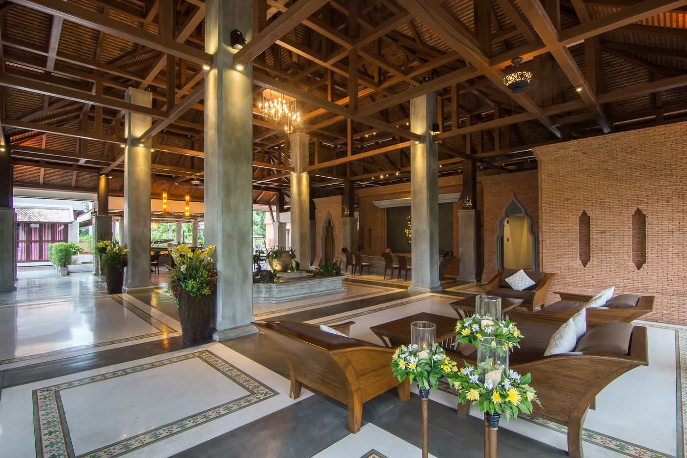 Royal-Muang-Samui-Villas-Lobby-35