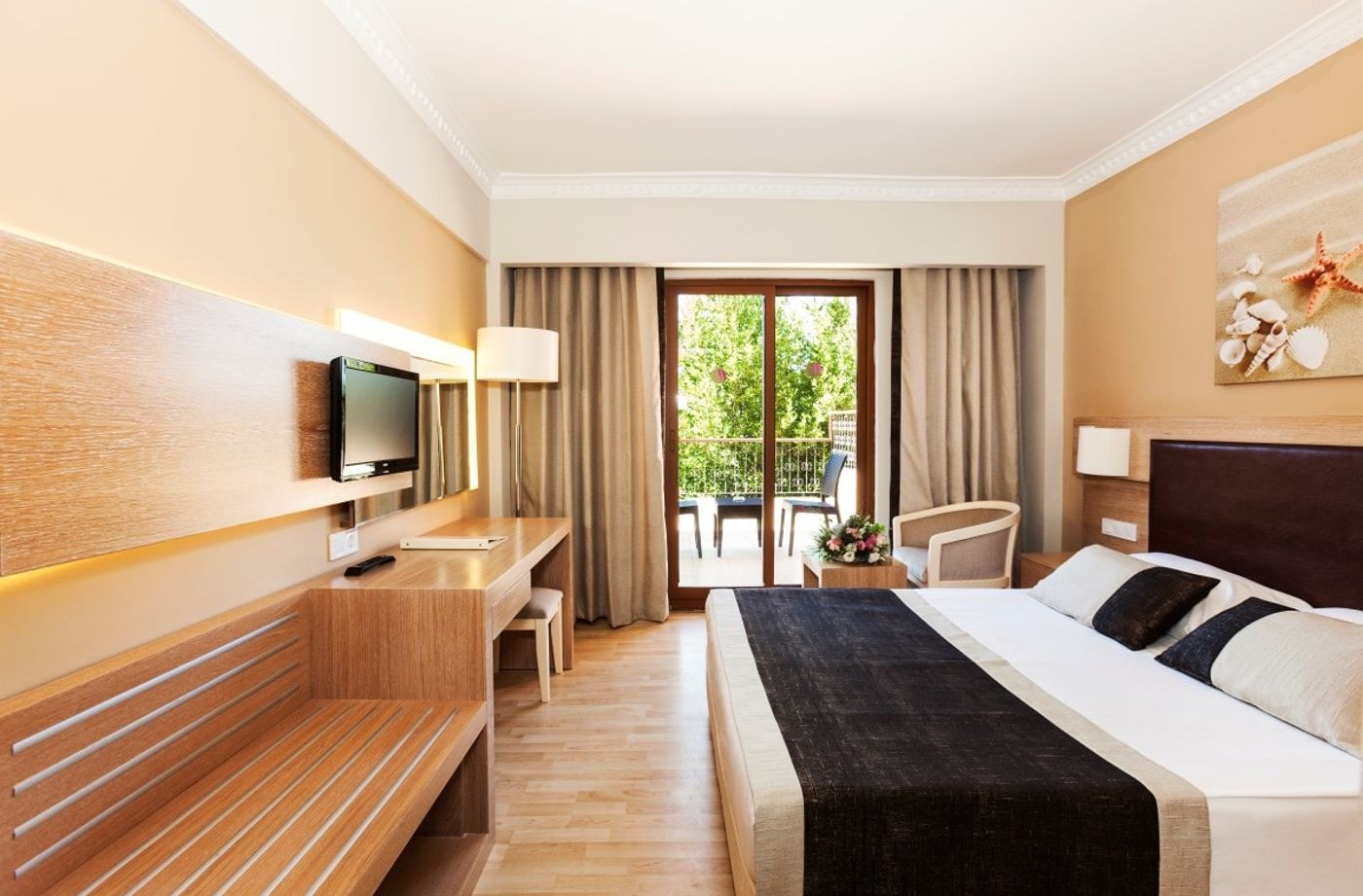 MHoliday Hotels Stone Palace