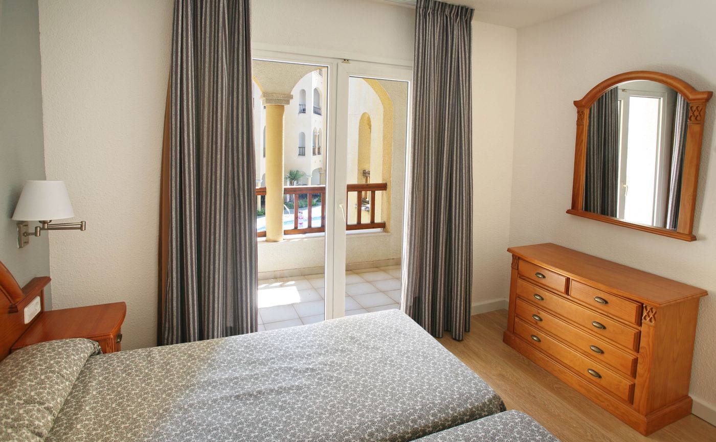 Jardines-del-Plaza-Room-10