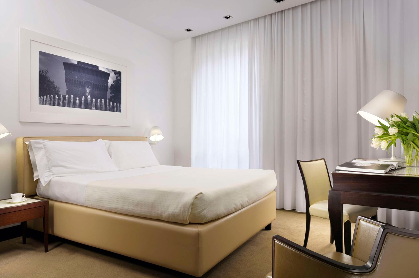 Unahotels-Cusani-Milano-Room-30