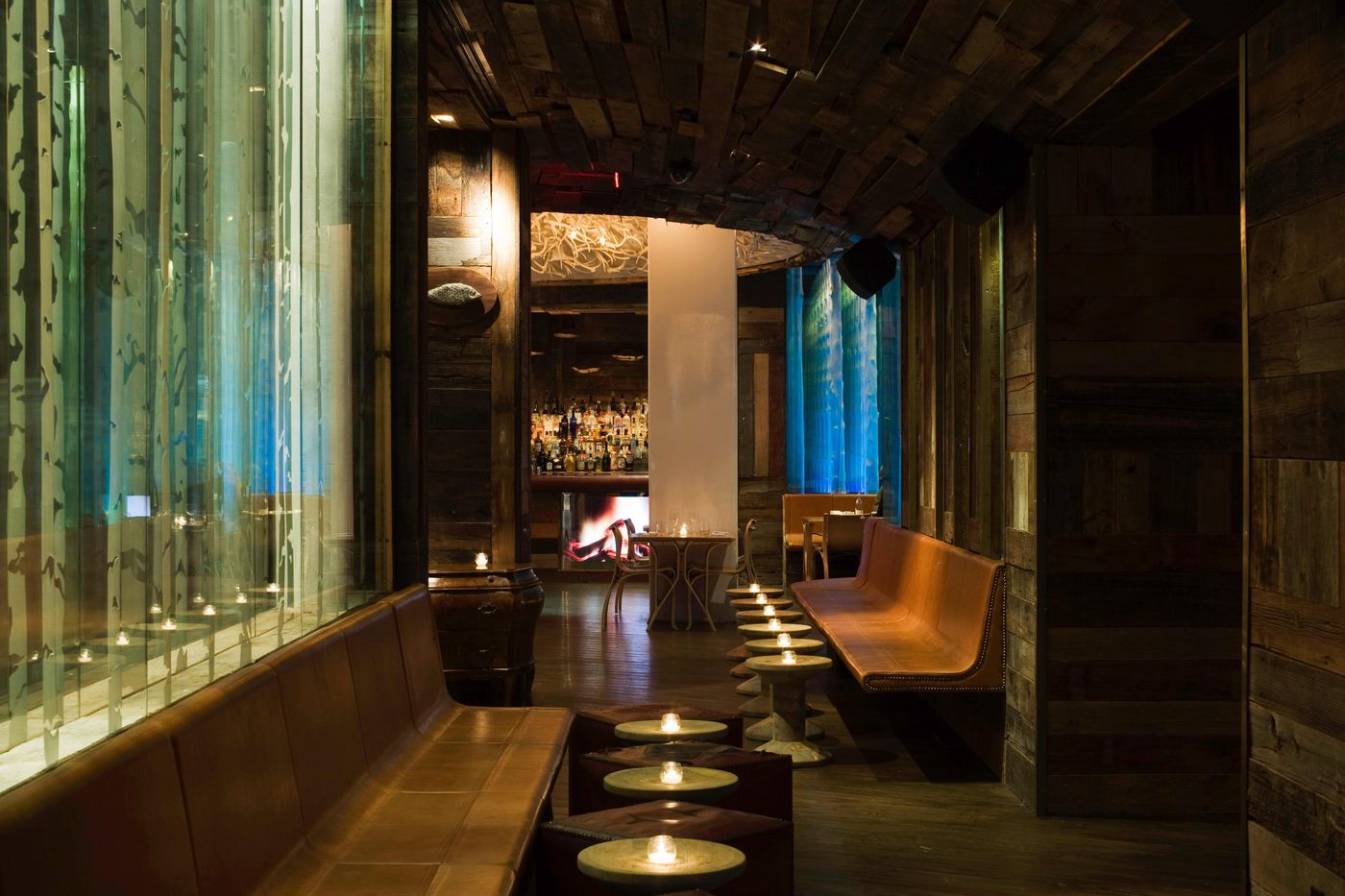 OYO-Times-Square-Bar-15