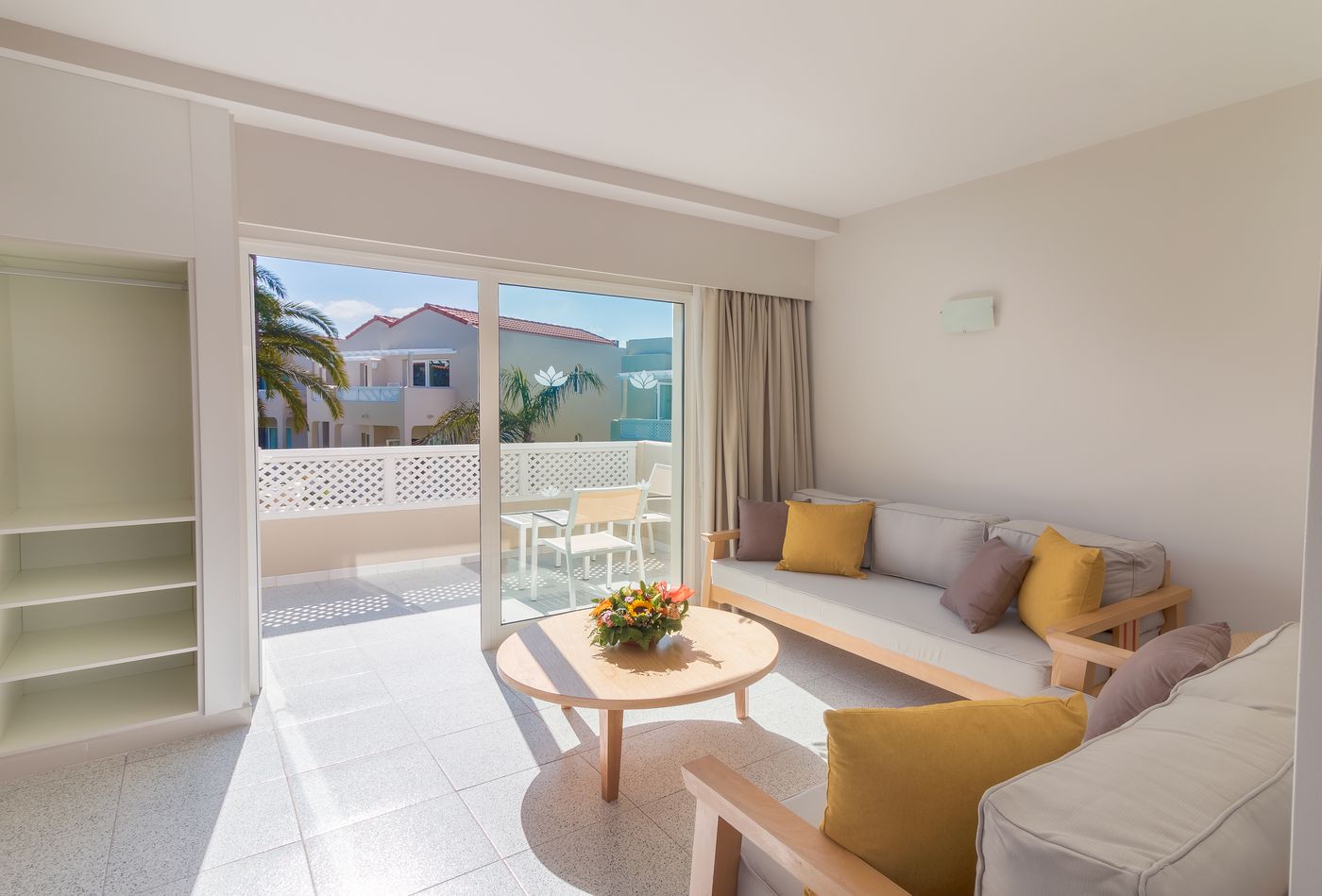 Hotel-LIVVO-Koala-Garden-Room-36