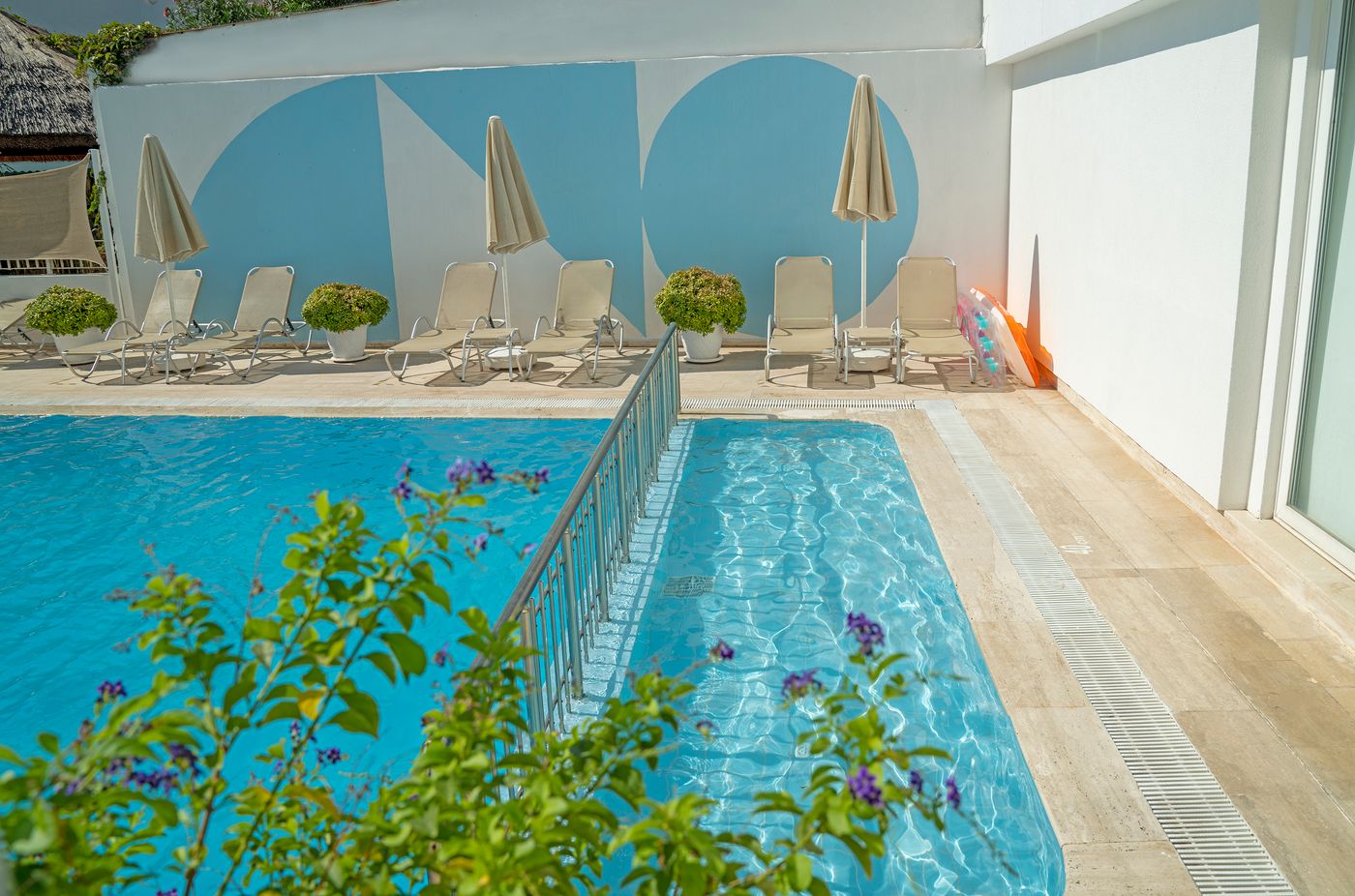 The Beachfront Hotel - Adult Only