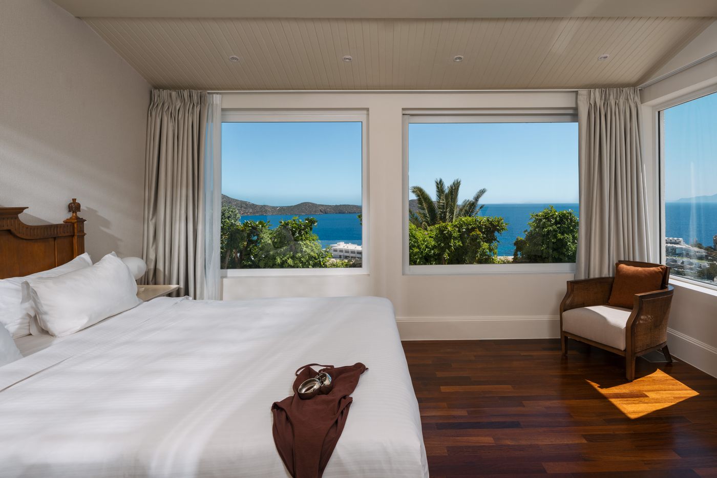 Elounda-Gulf-Villas---Suites-Room-27