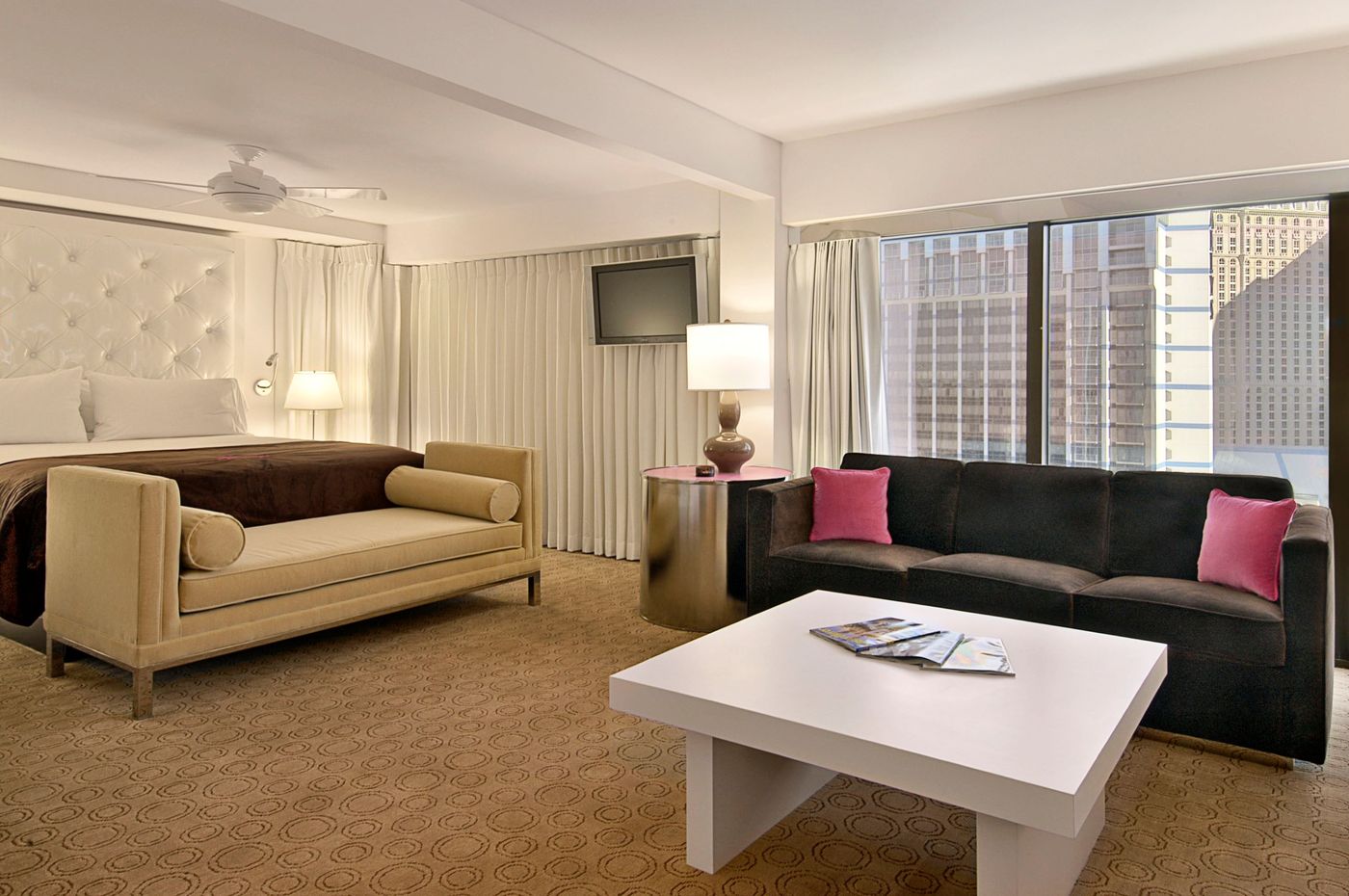 FLAMINGO-LAS-VEGAS-Room-28