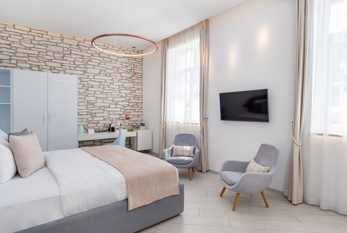 Lazure-Hotel---Marina-Room-31